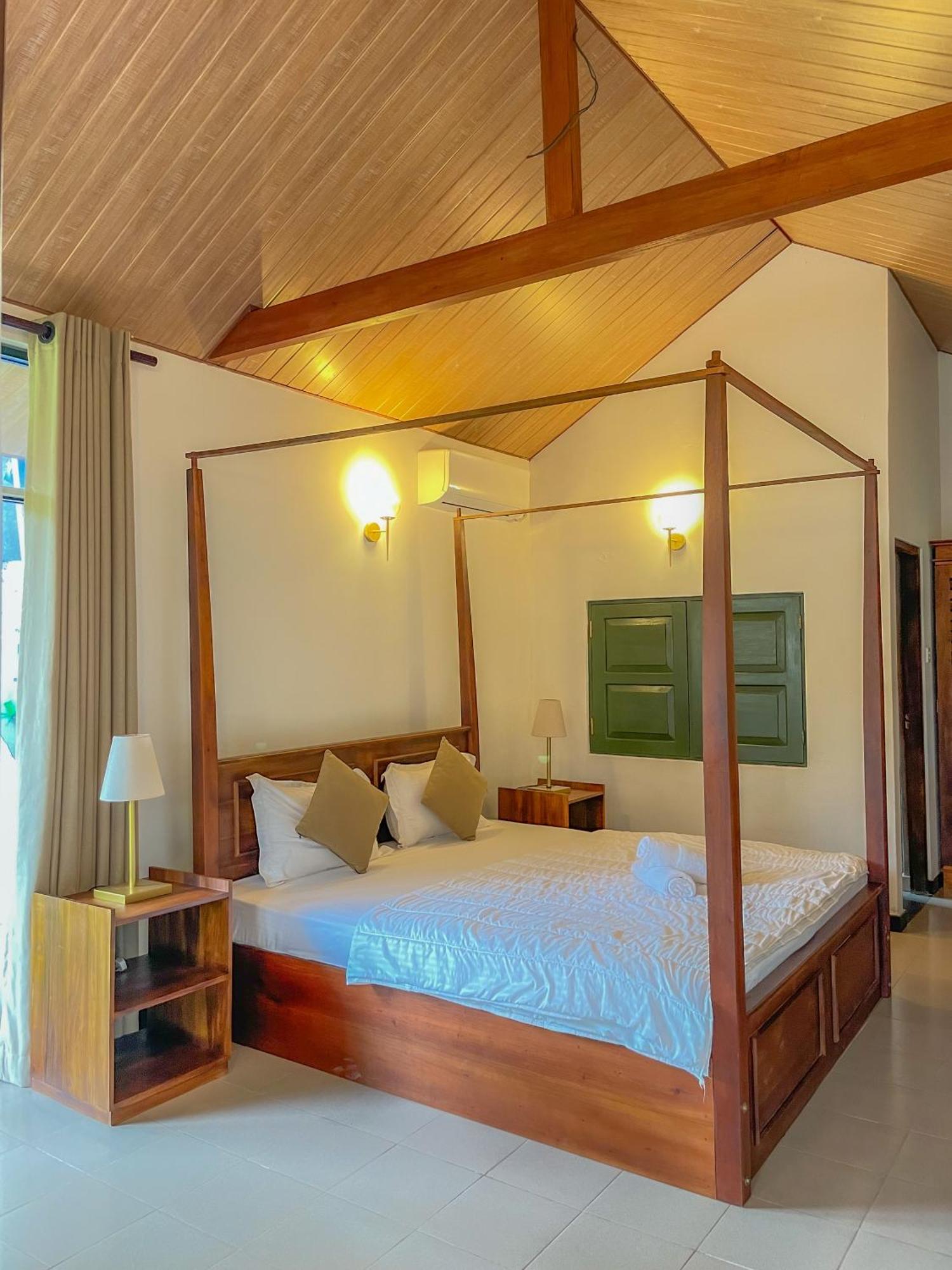 The Barns Villas And Restaurant Negombo Exterior photo